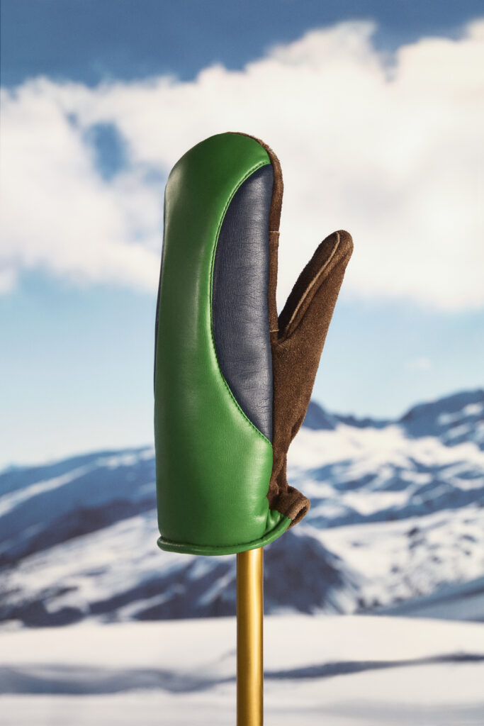 Winter-themed campaign set design with snow and ski elements for Penhaligon by Paris-based set designer Nara Lee (Nara Lee Studio)