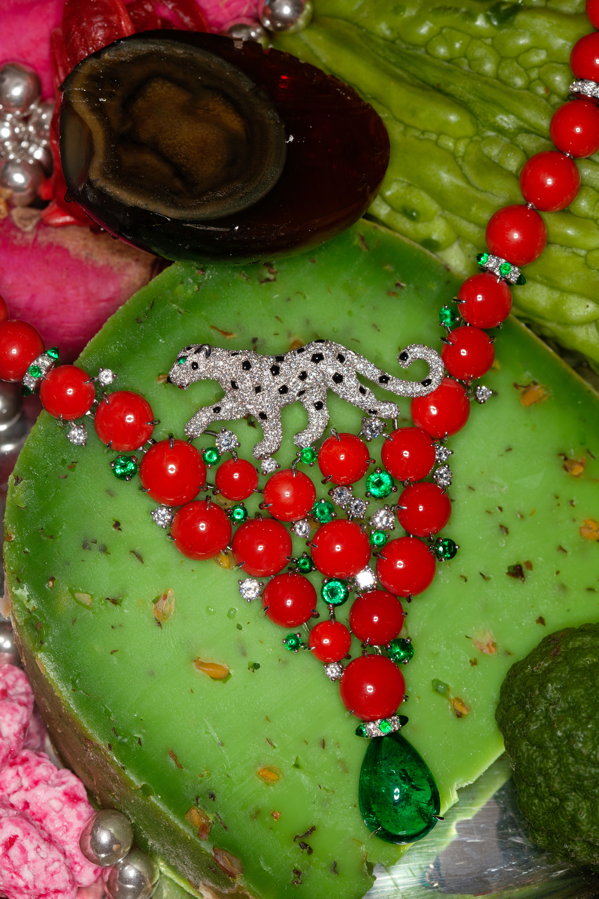 Lampoon – Prop Styling