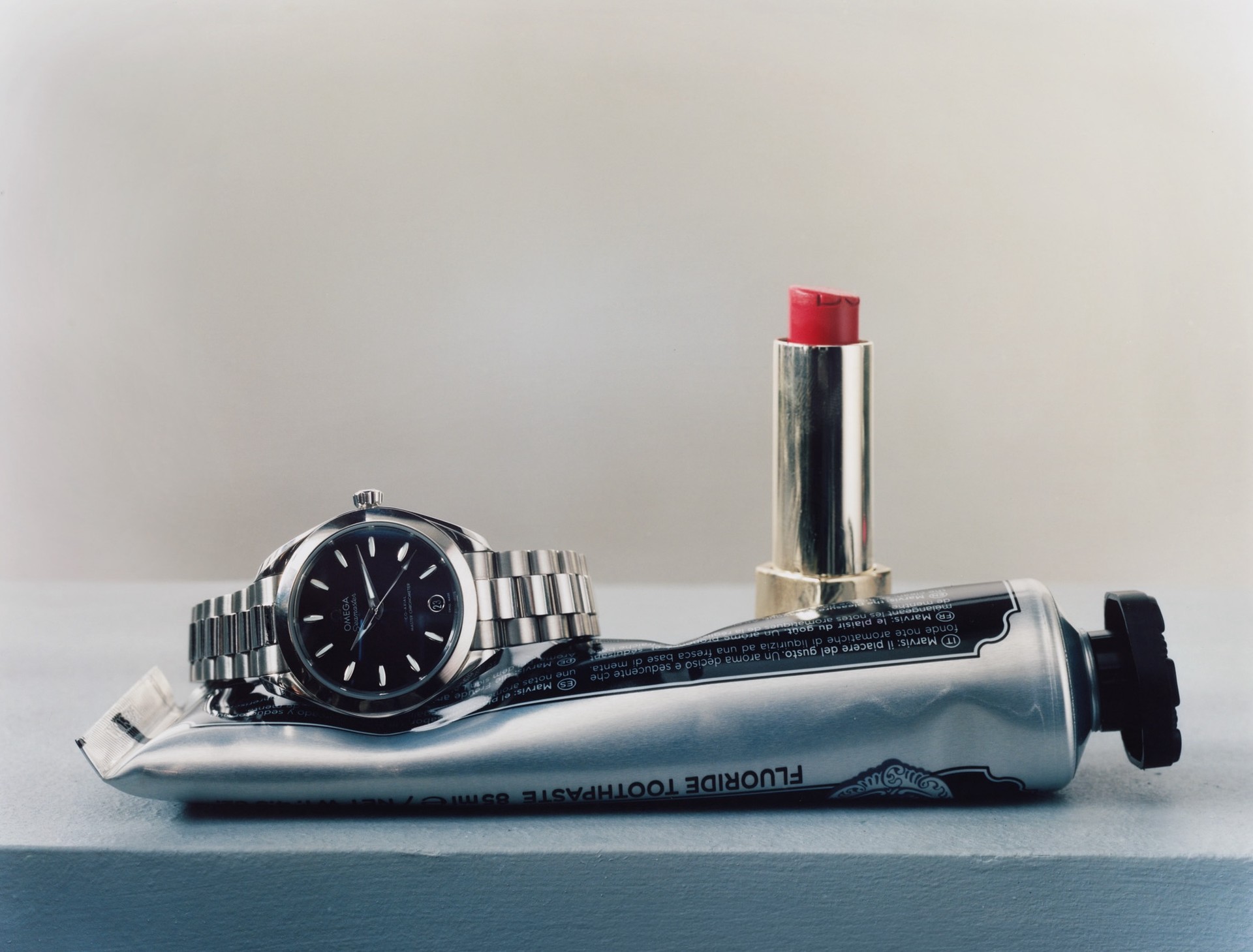 High-end luxury watch still life composition for Sotheby’s magazine, with refined set design and prop styling by Paris-based set designer Nara Lee, founder of Nara Lee Studio and nara.world, represented by Lambert Lambert agency, photographed by Francois Coquerel